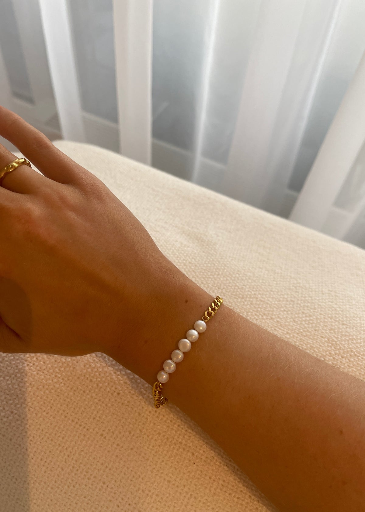 MÁL1503 ARMBAND GULL