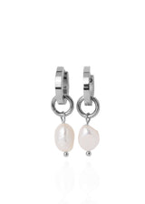 URÐ - ERLA PENDANT EARRINGS SILVER