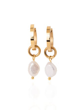URÐ - ERLA PENDANT EARRINGS GOLD
