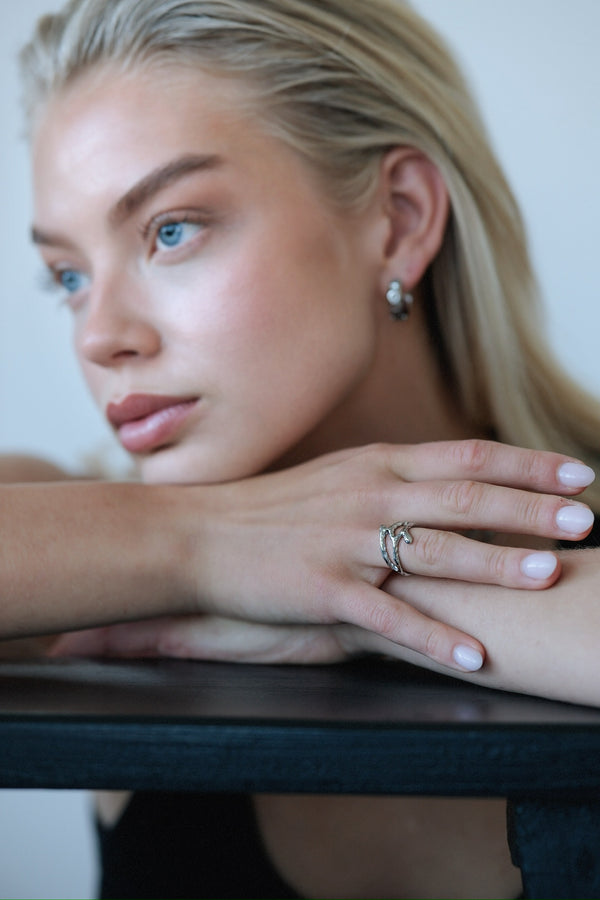 EIN3008 FLOW HRINGUR SILFUR 