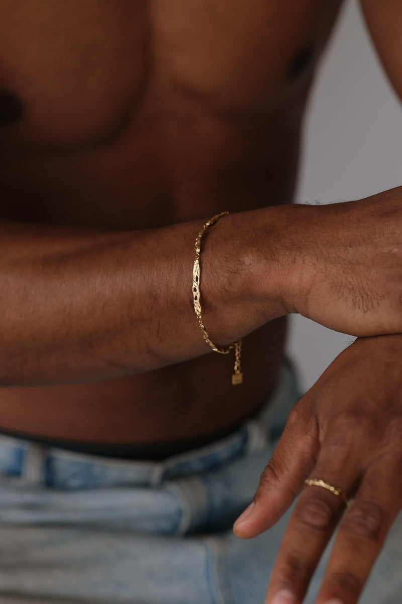 MIA2803 ARMBAND GULL - FORPÖNTUN (kemur fyrir jól)