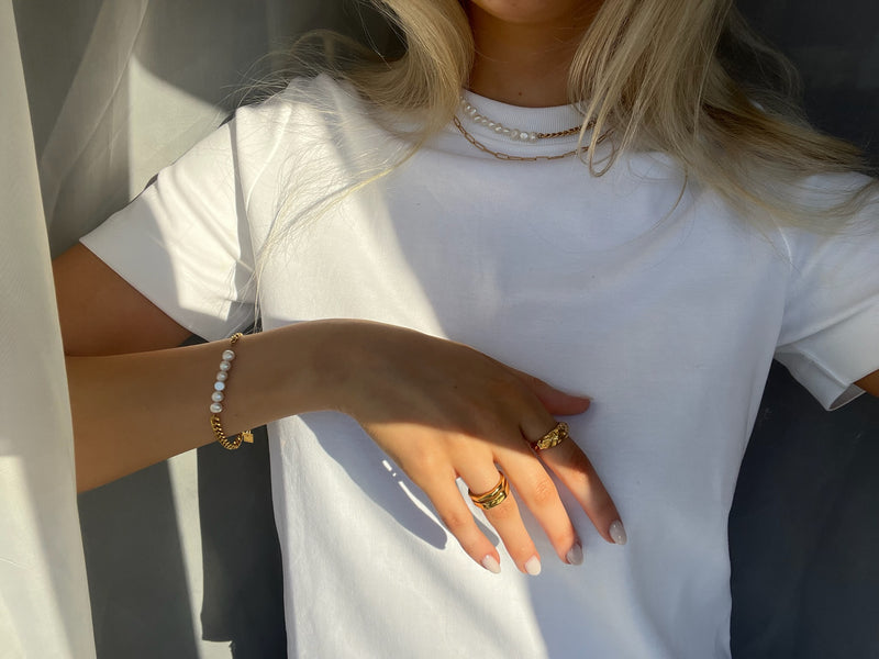 MÁL1503 ARMBAND GULL 