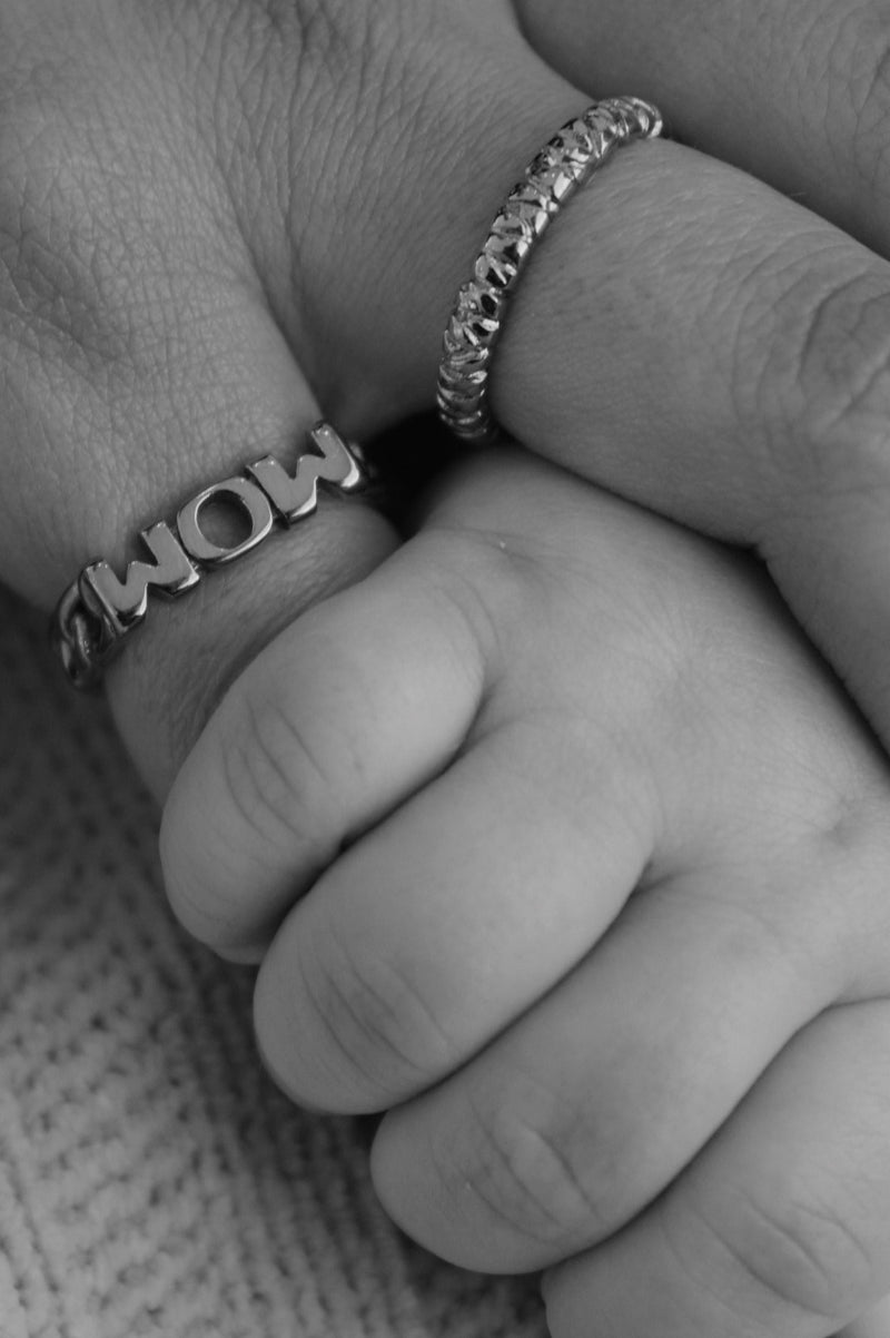 MOM RING GOLD