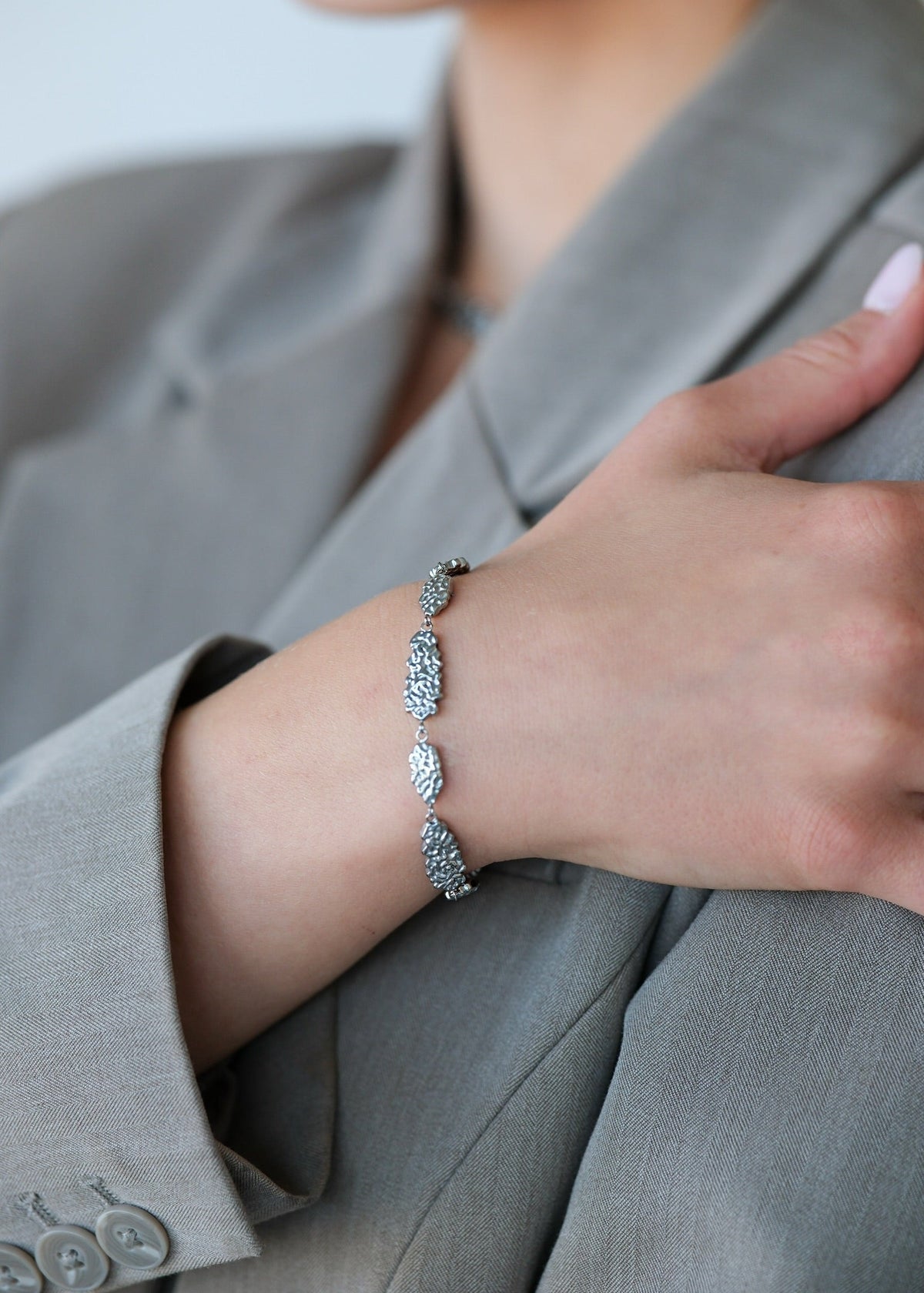 MAR2302 XL ARMBAND SILFUR