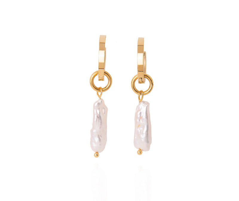 URÐ - ERLA LONG PENDANT EARRINGS GOLD